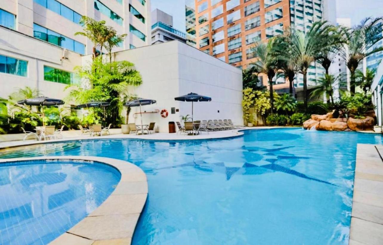 Inside Radisson Olimpia Apartamento